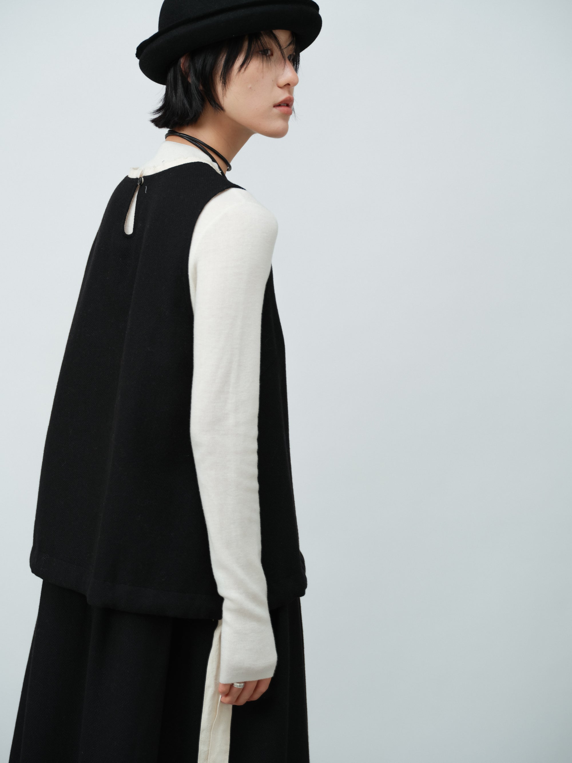 レイヤード風ベストワンピース