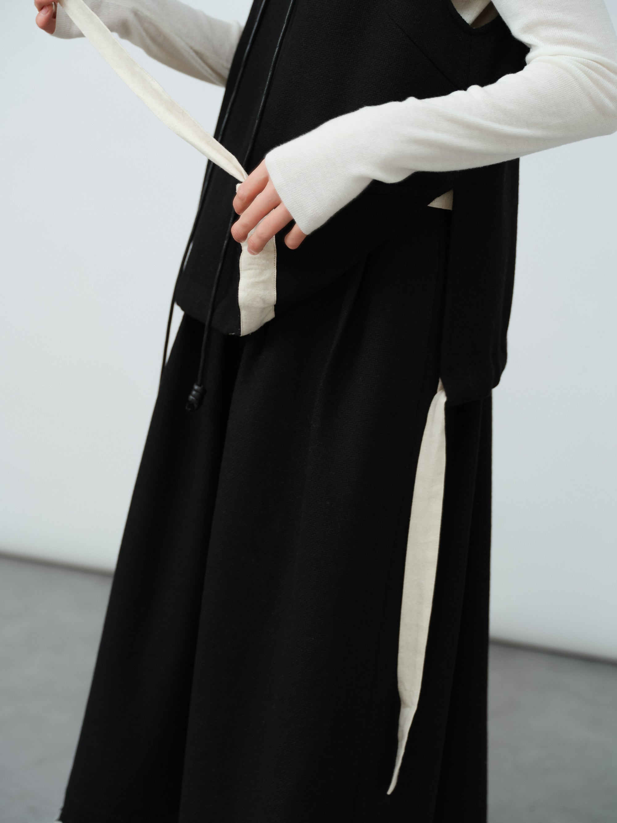 レイヤード風ベストワンピース