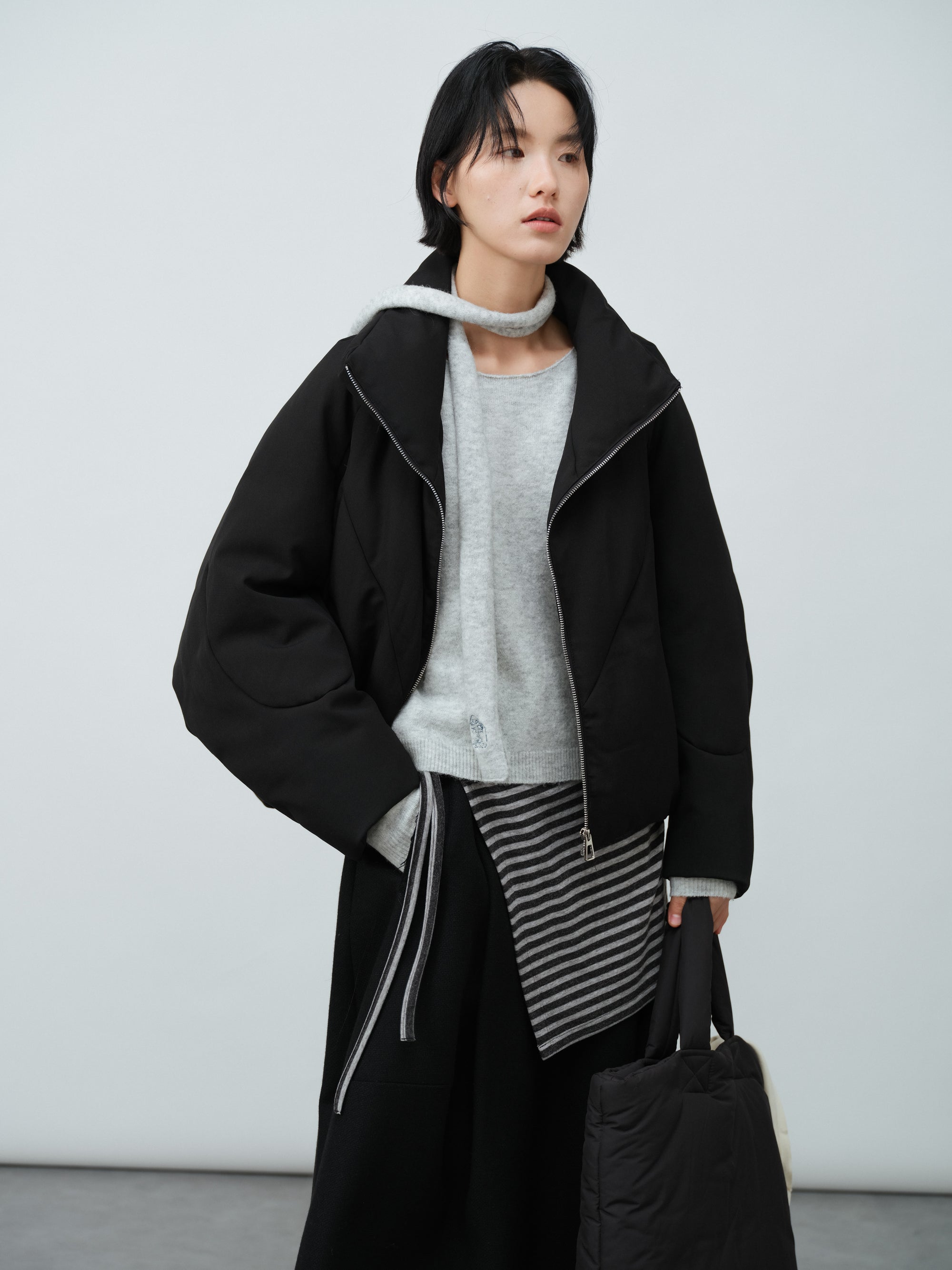 スタンドカラーショートダウン