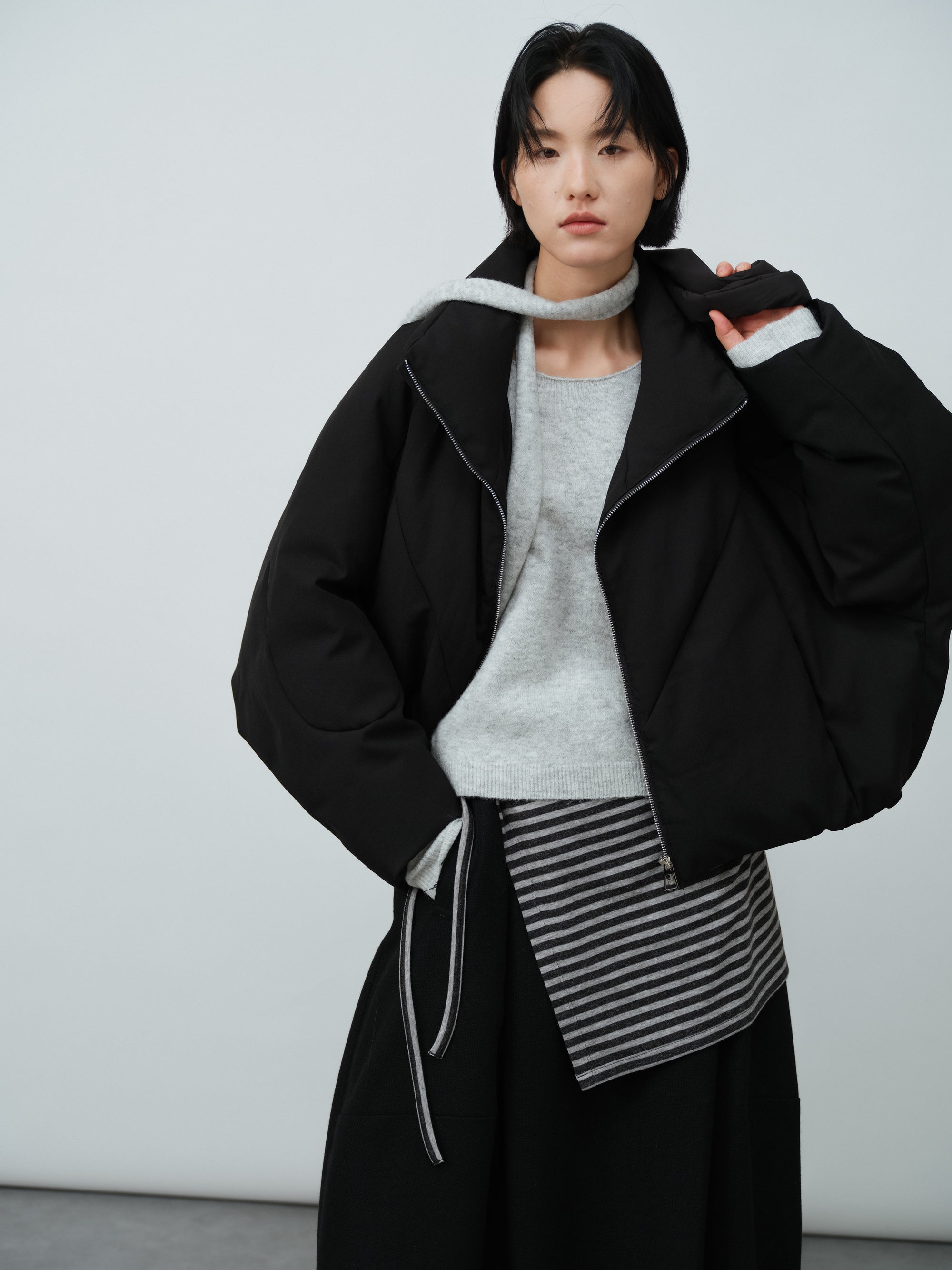 スタンドカラーショートダウン