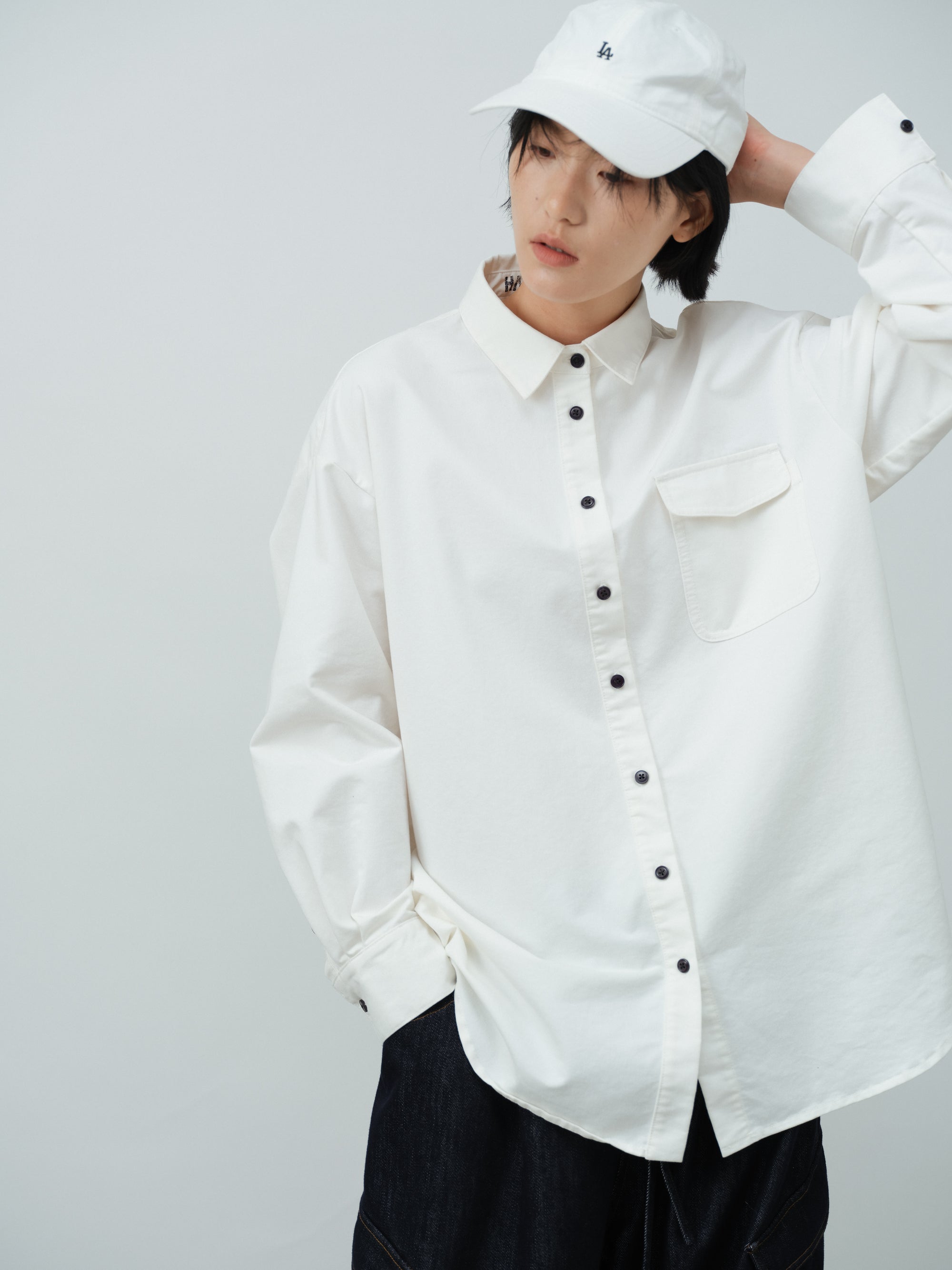 カジュアルシャツ