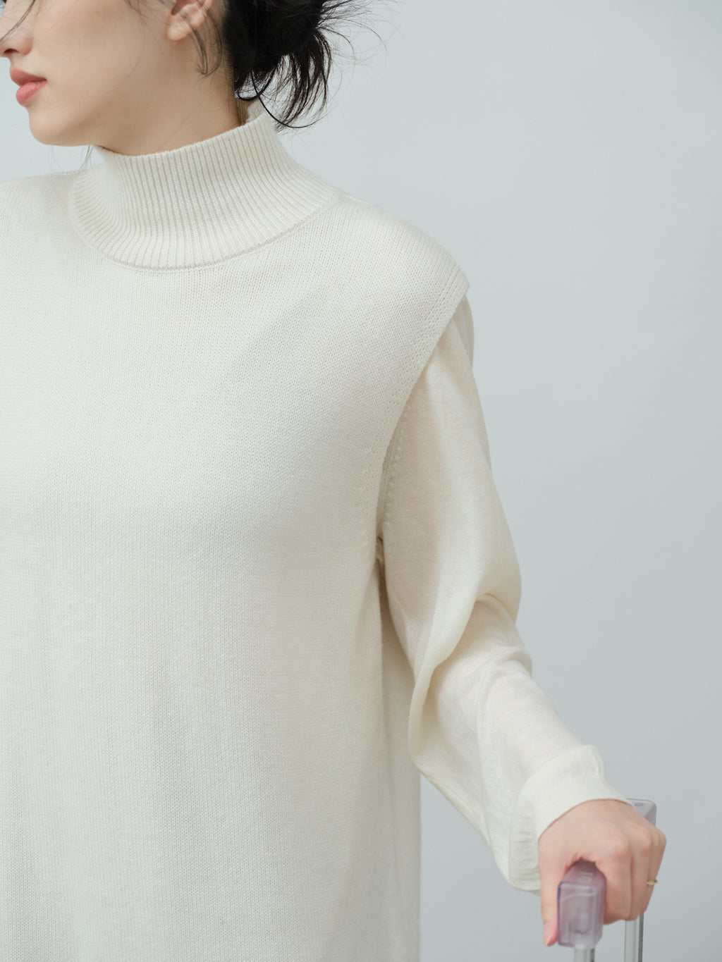 ノースリーブハイネックベスト