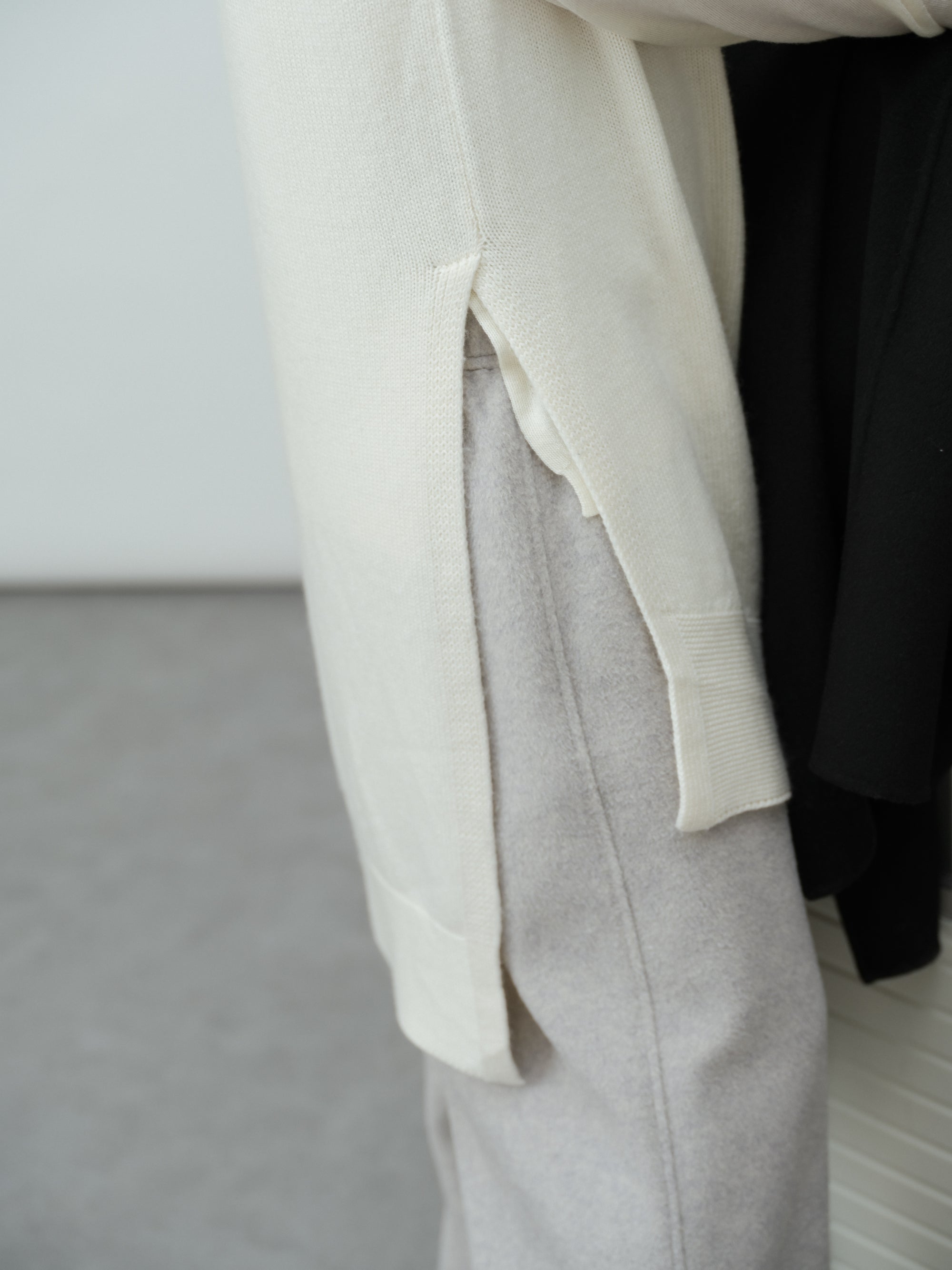 通勤ストレートパンツ