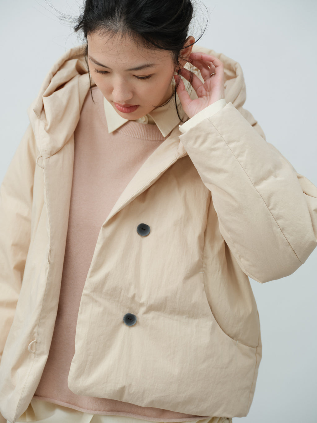 刺繍バイカラーニット