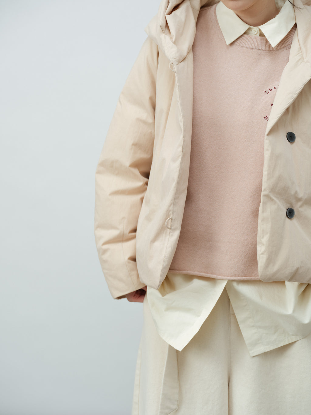 刺繍バイカラーニット