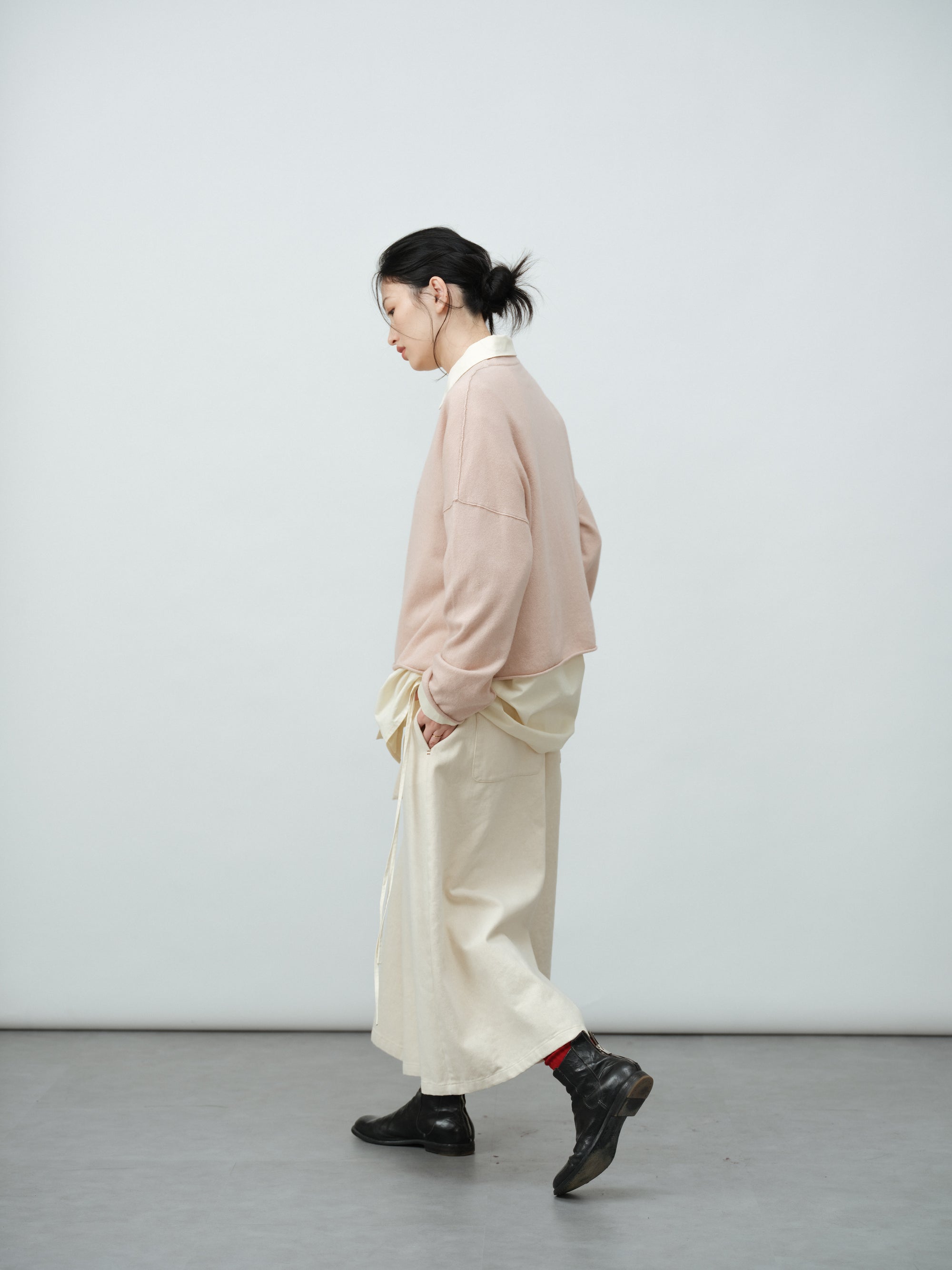 刺繍バイカラーニット