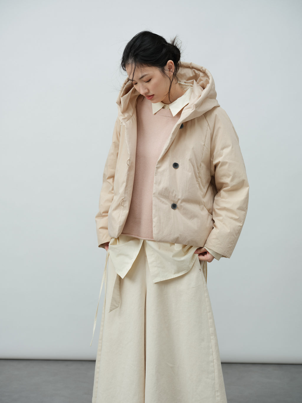 刺繍バイカラーニット