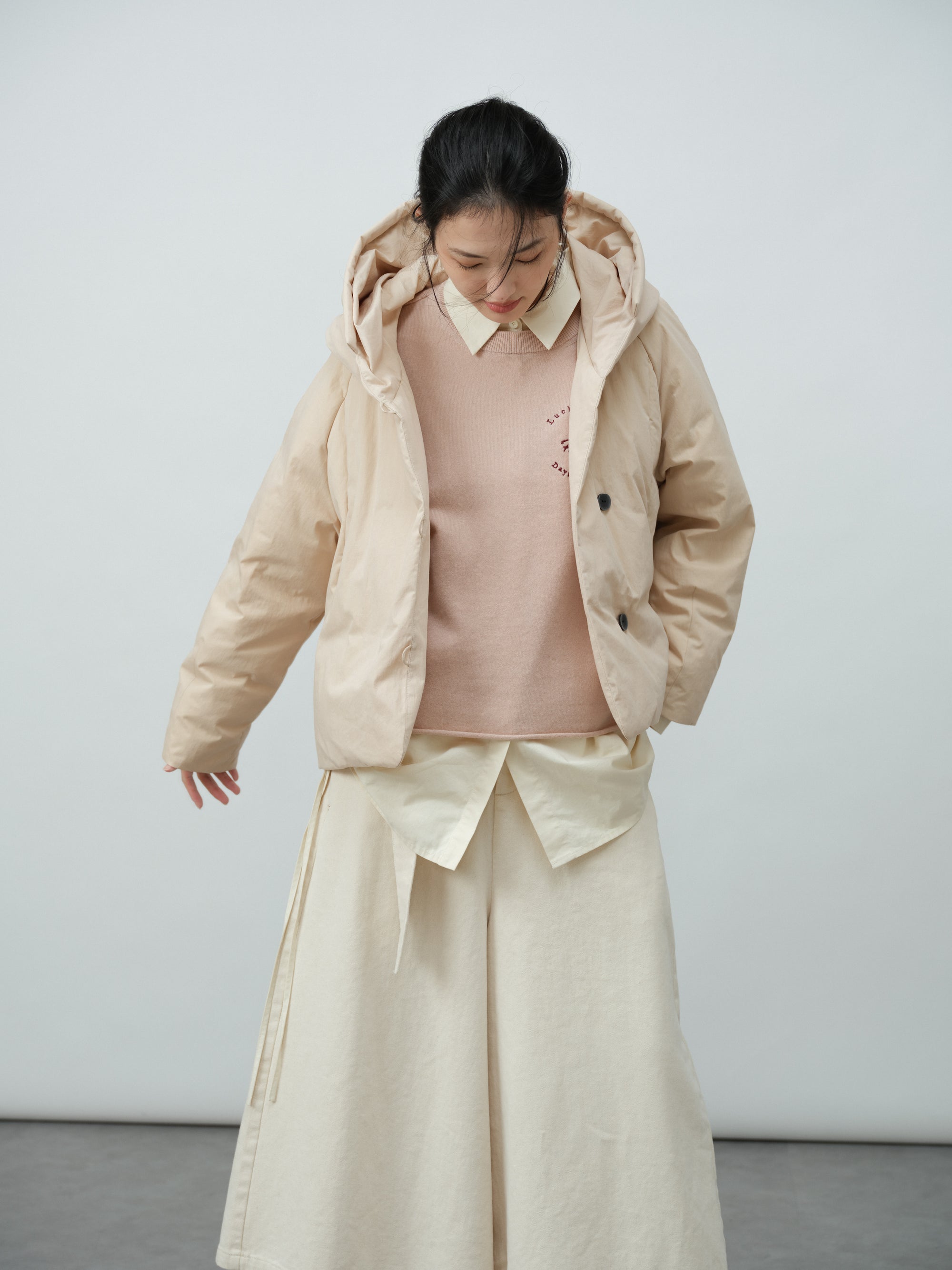 刺繍バイカラーニット