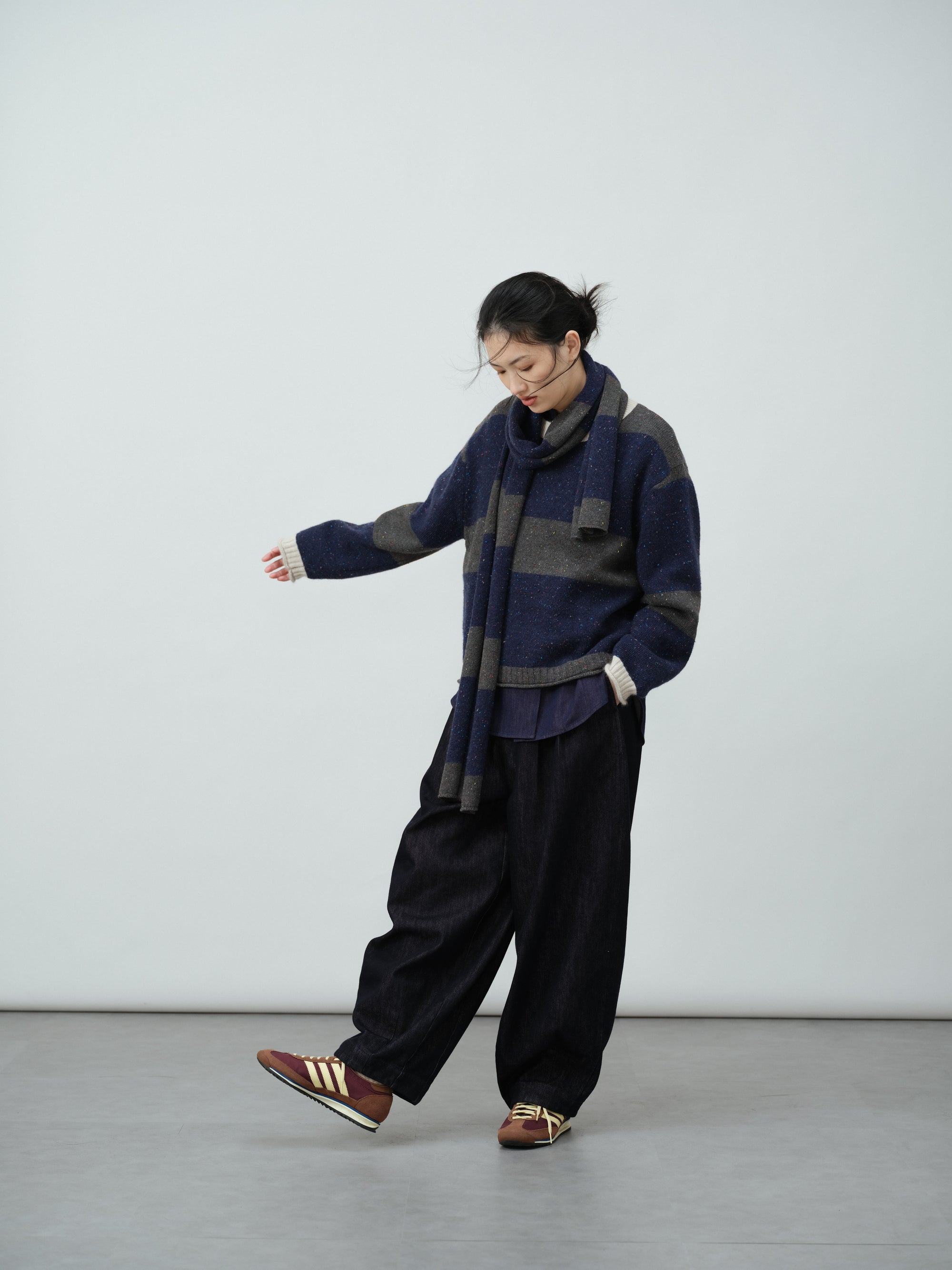 インディゴストライプニット