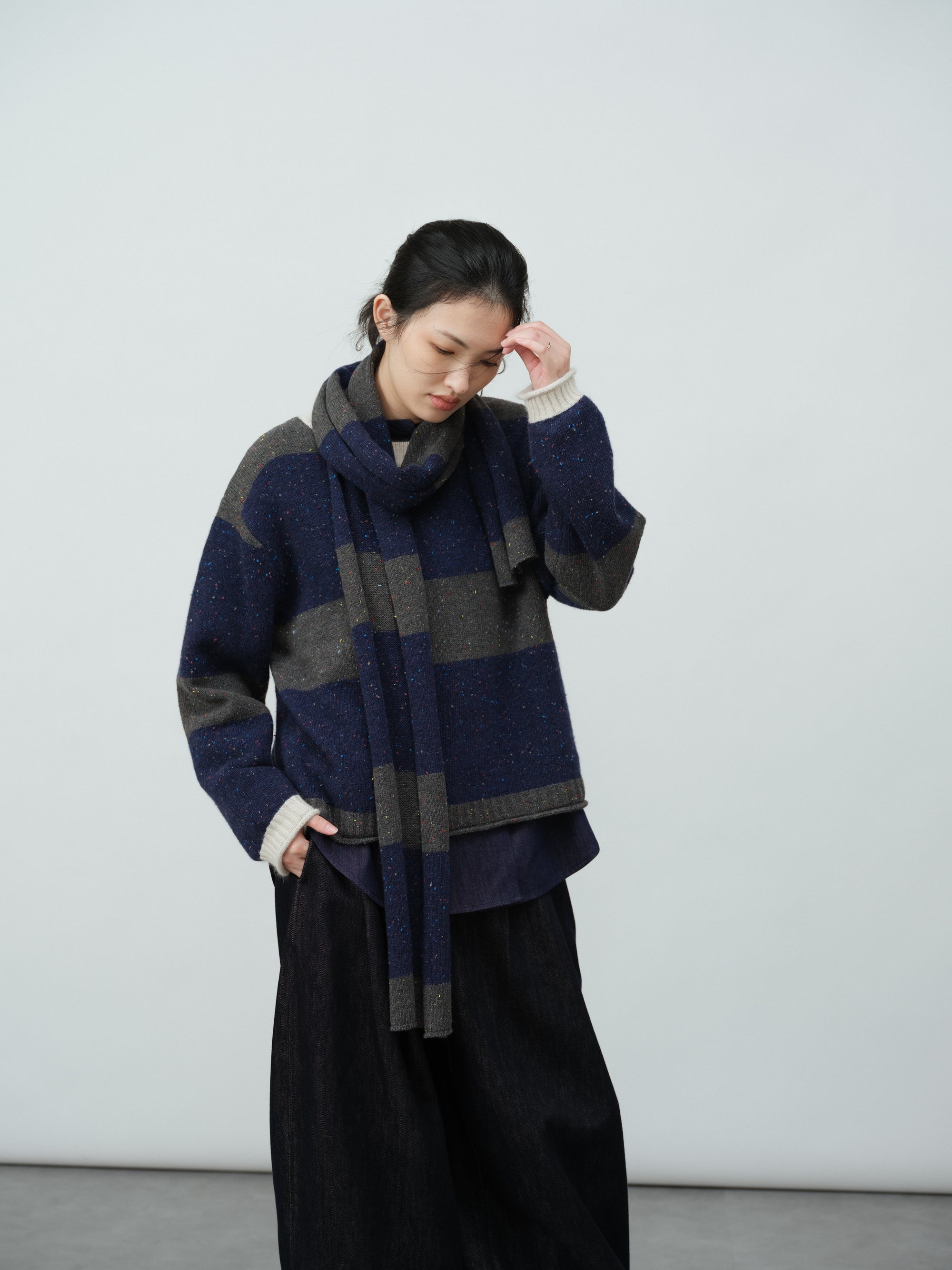 インディゴストライプニット