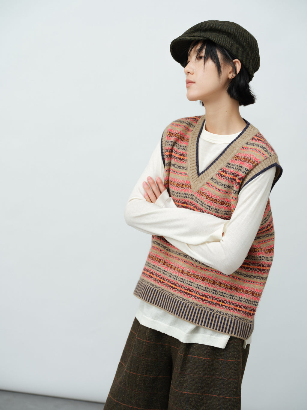 Vネックジャガードニットベスト