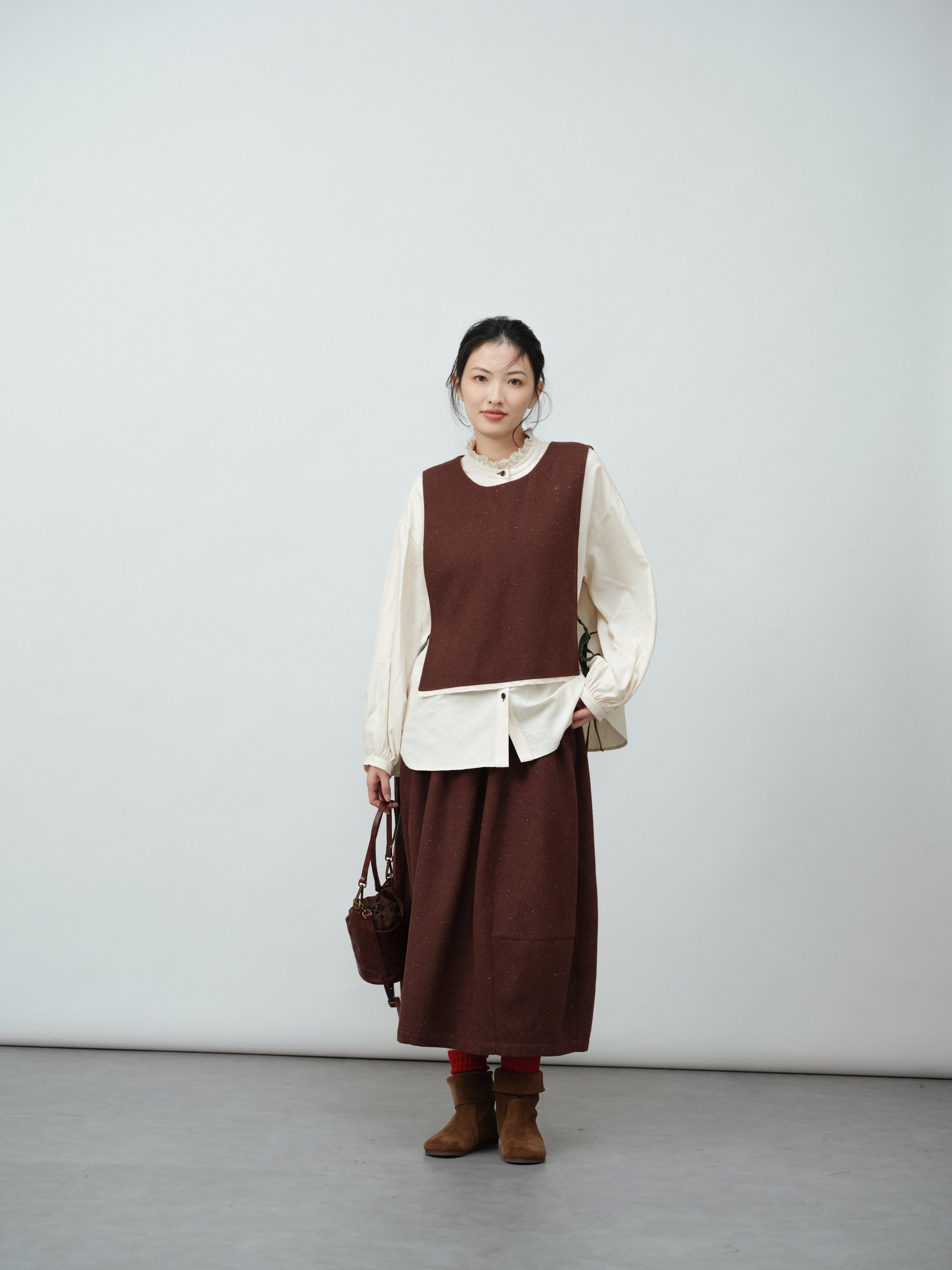 エッグシルエットスカート