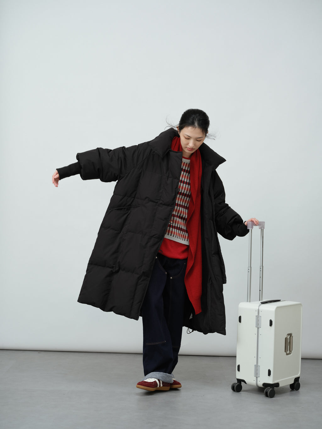 スタンドカラーダウンコート