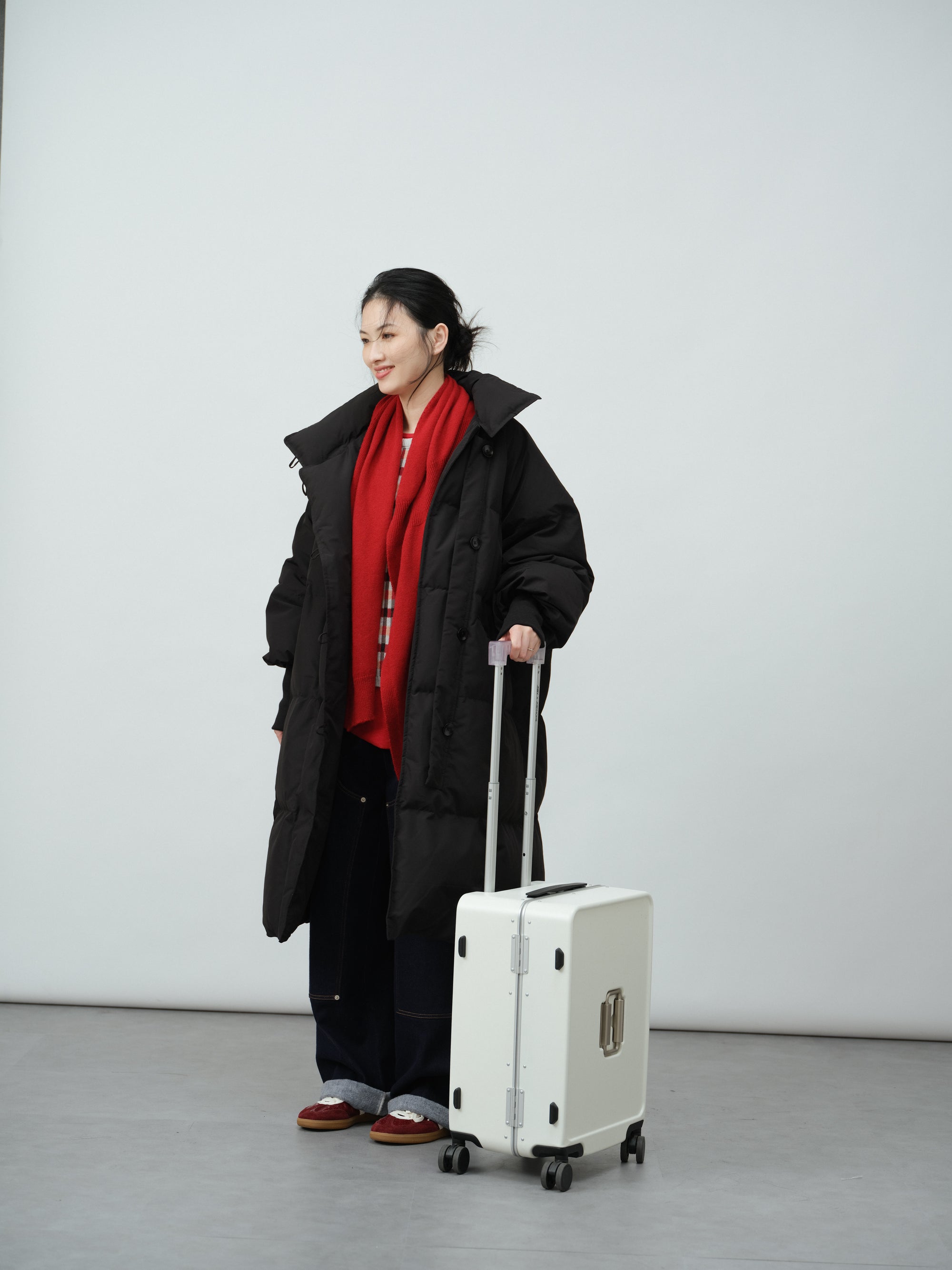 スタンドカラーダウンコート