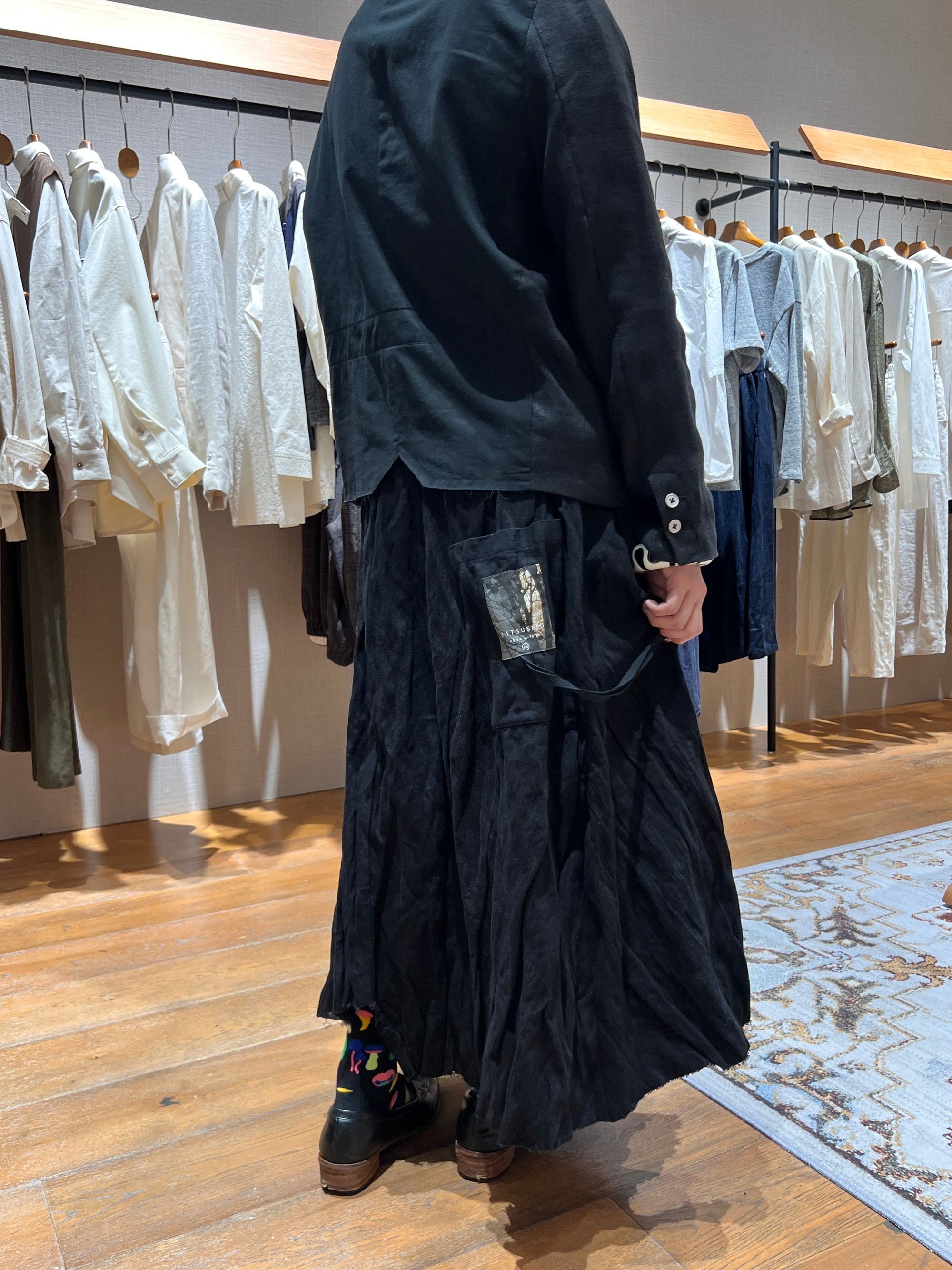 メタリックデザインフリンジスカート