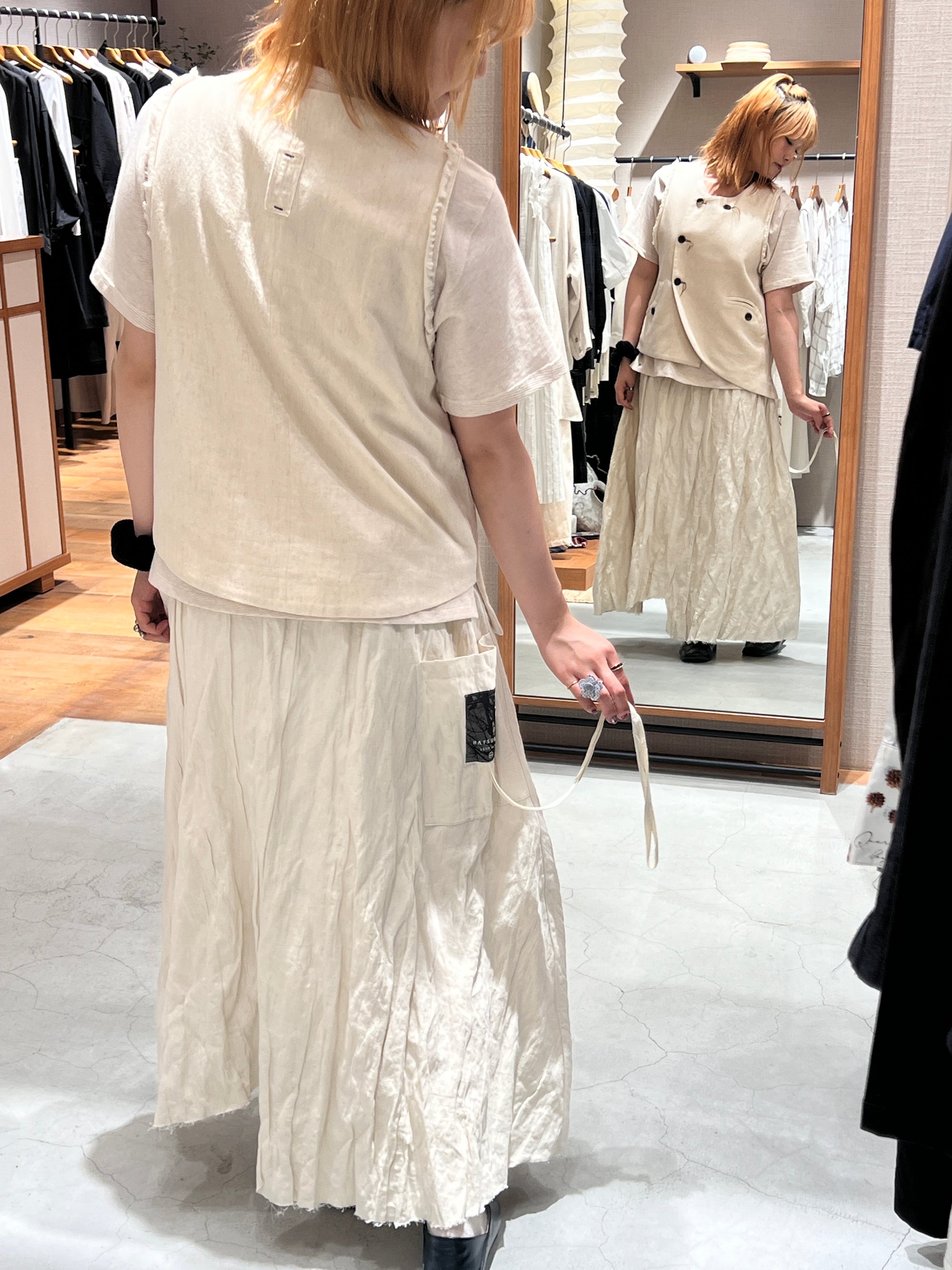 メタリックデザインフリンジスカート