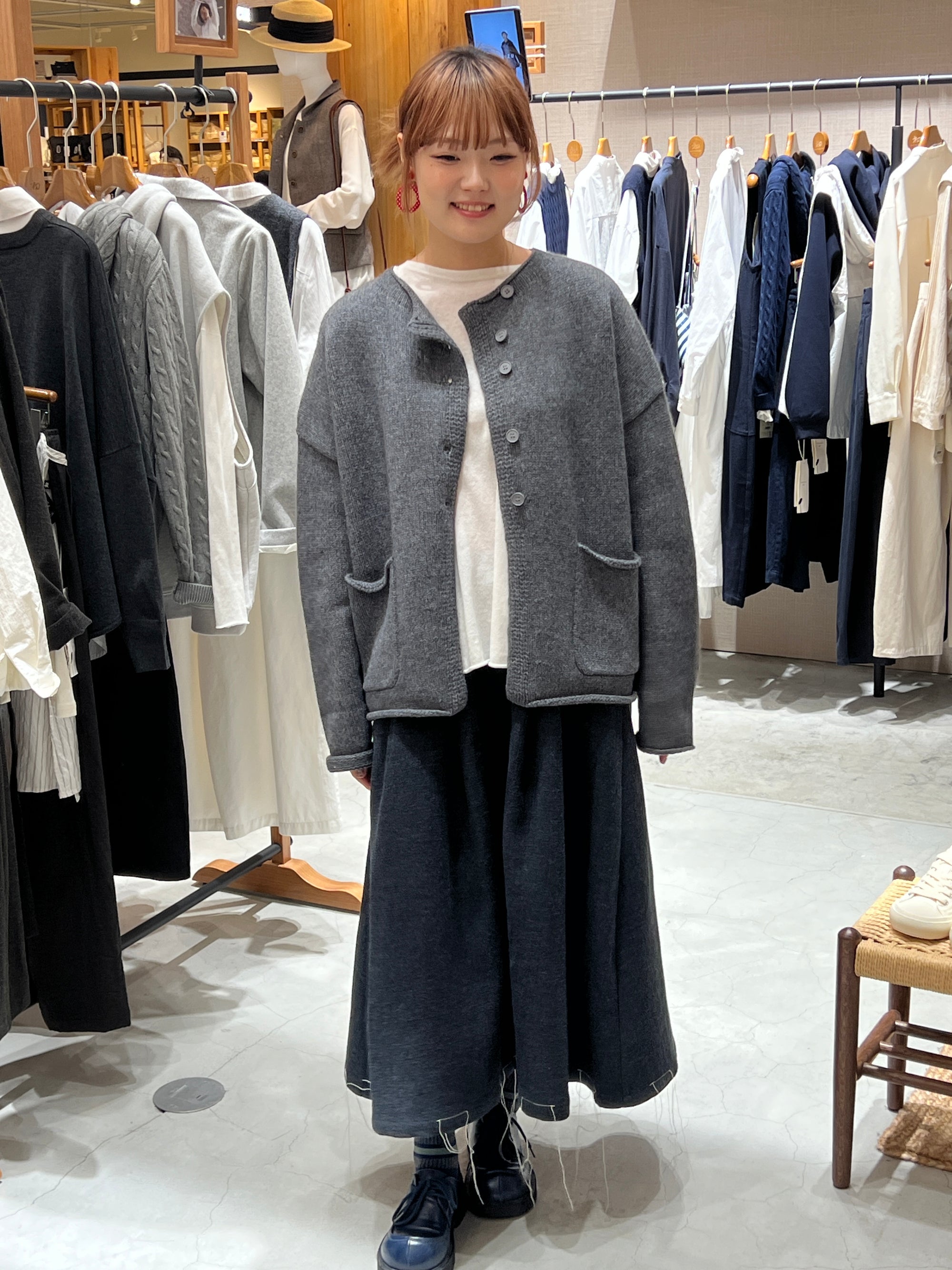 アシンメトリーロールドニットカーディガン