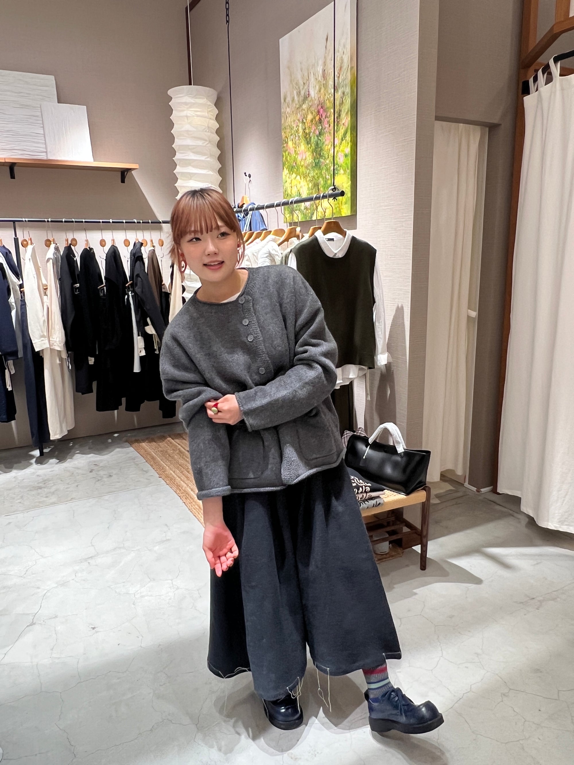 アシンメトリーロールドニットカーディガン