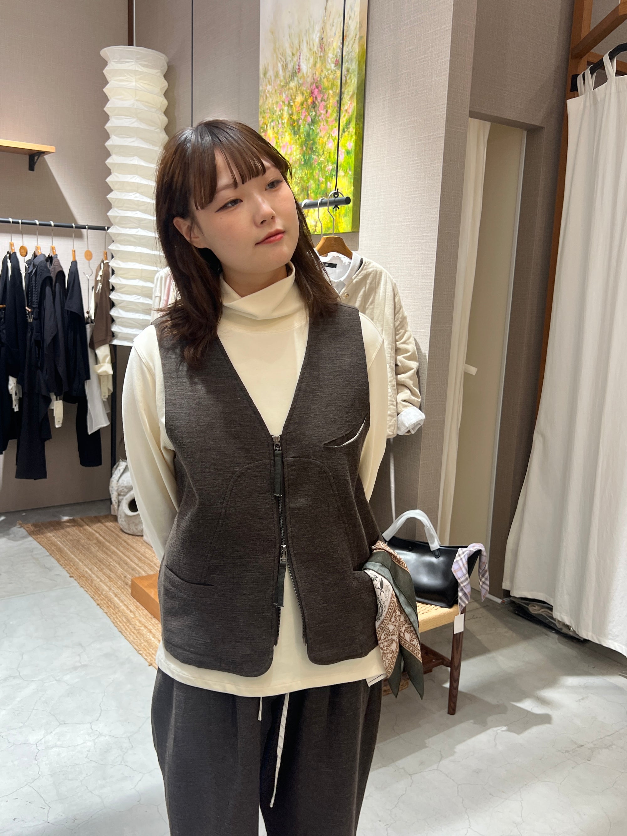 アバンギャルドカジュアルベスト