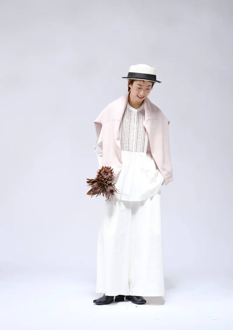 レディースブランド服｜天然素材とは？その特徴や良さをわかりやすく解説