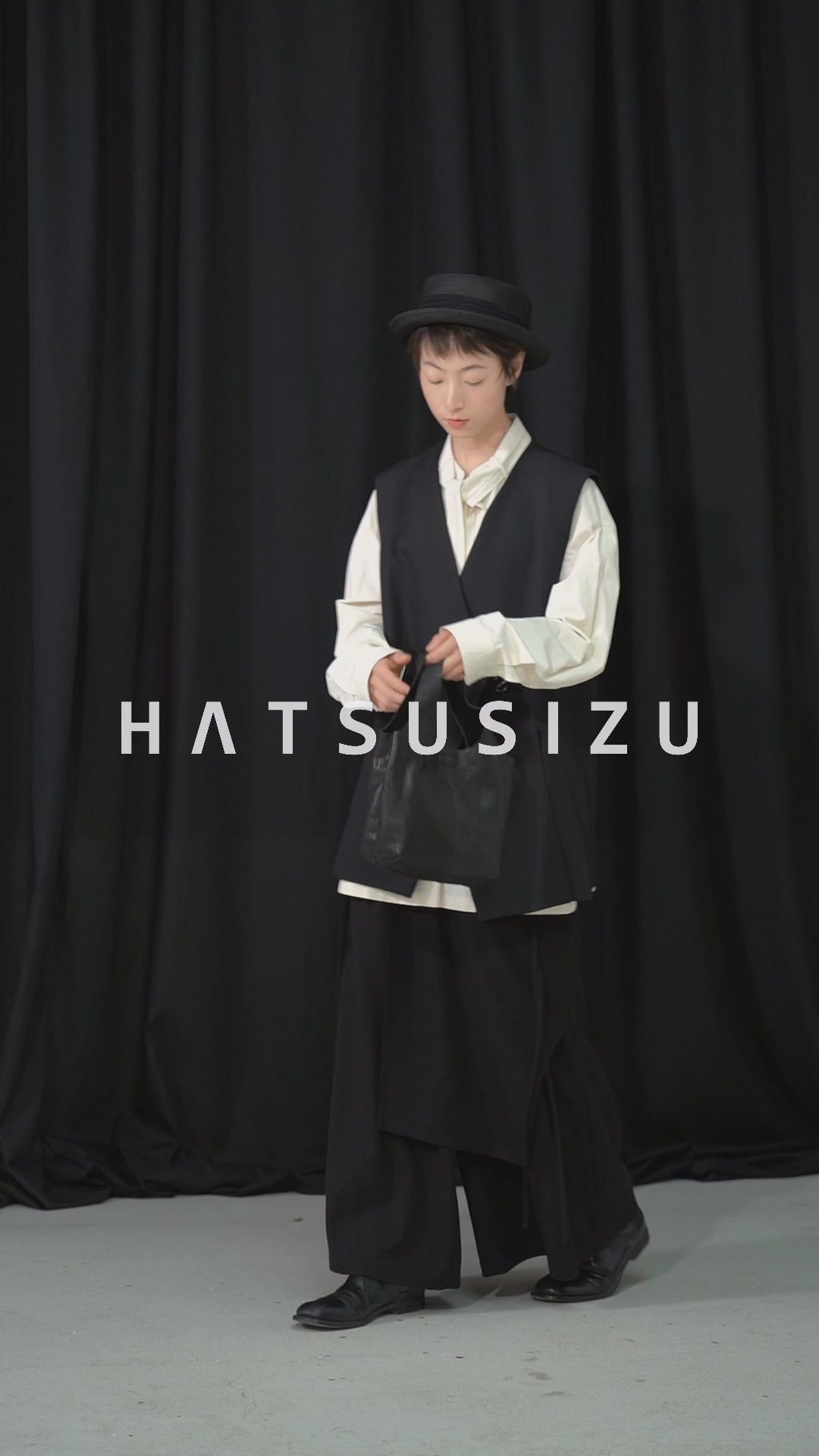 ドレープアシンメトリーワイドパンツ