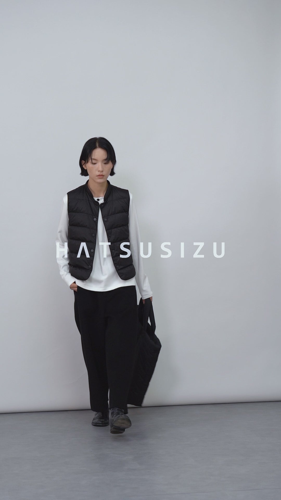 ベーシックダウンベスト