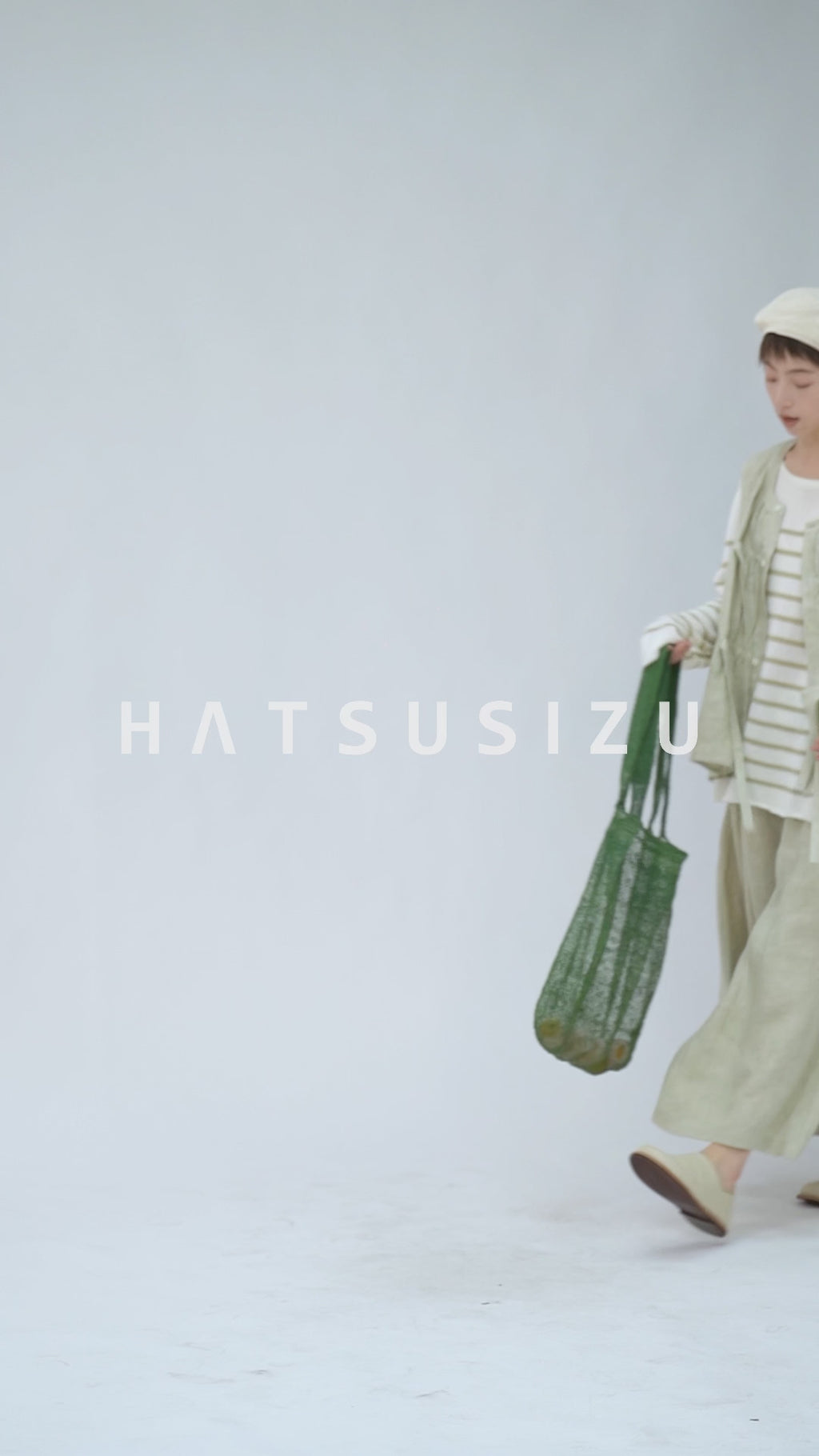 ドレープ付き綿麻ベスト