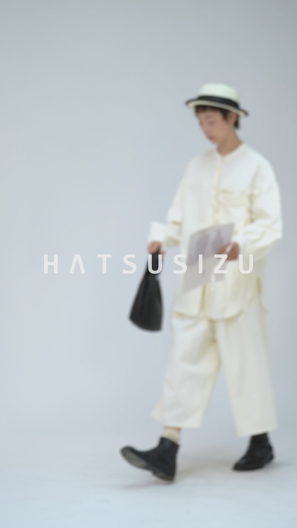 スタンドカラーデザイン紐付きシャツ