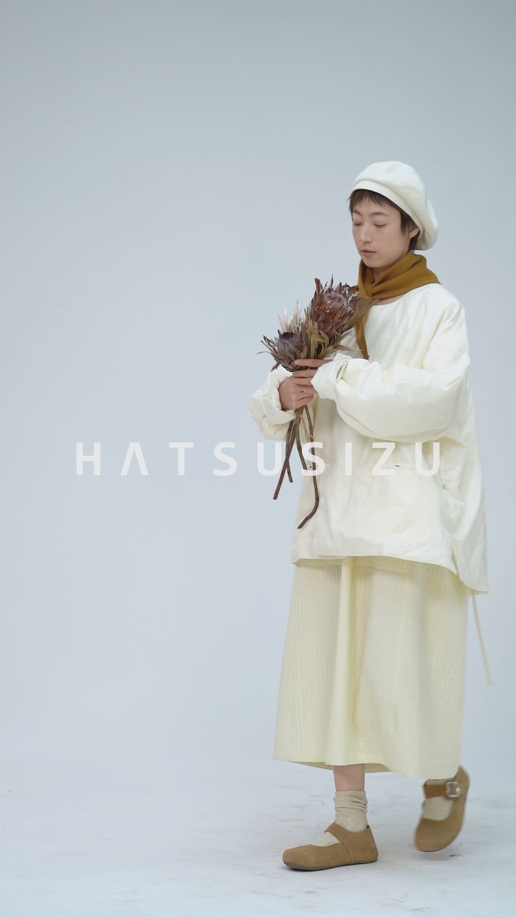 ベーシックウールクルーネックトップス