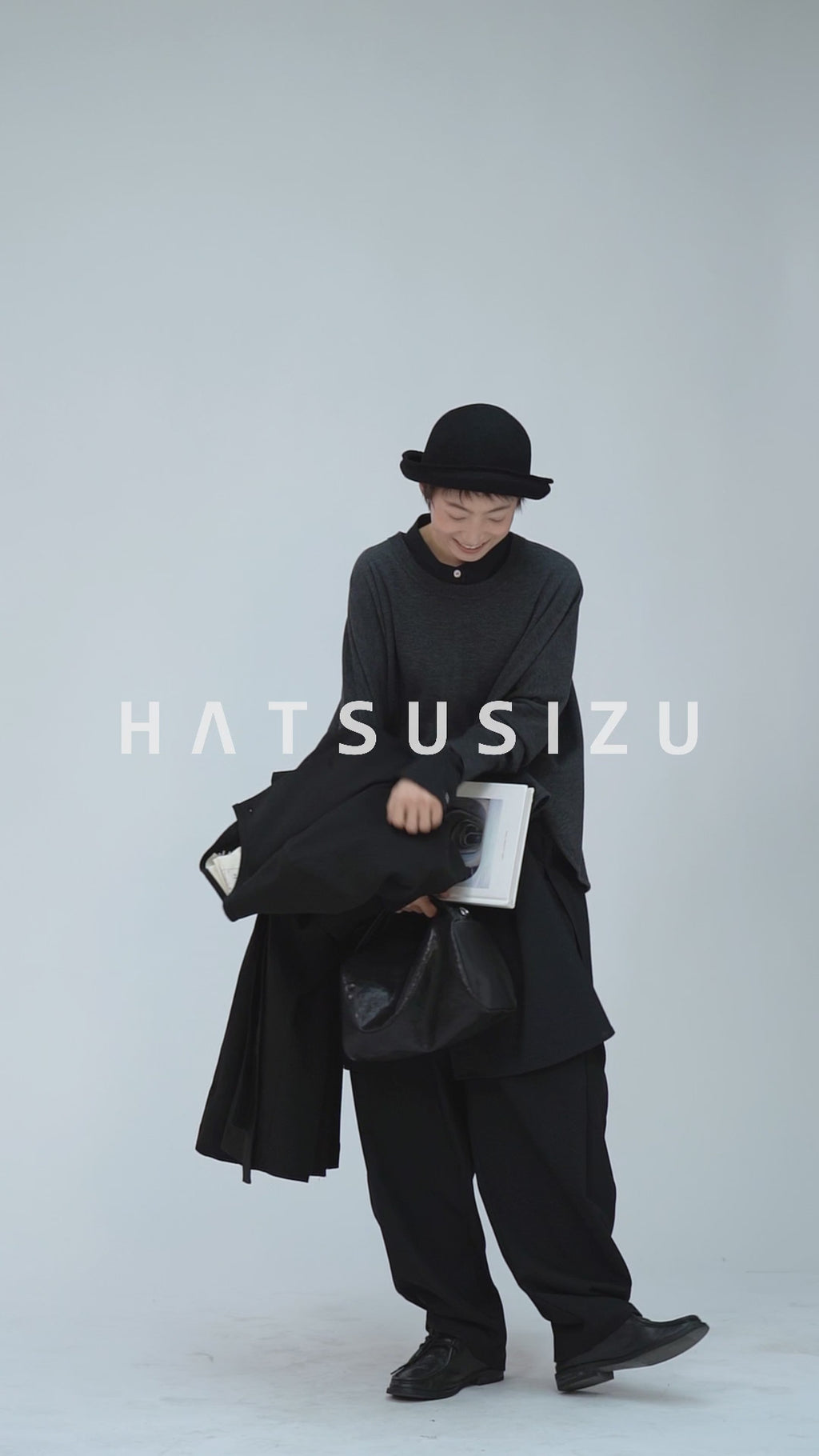 ミニマルオーストラリアウールプルオーバー