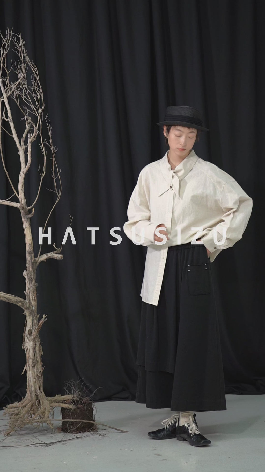 前衛アートカラーリネンシャツ