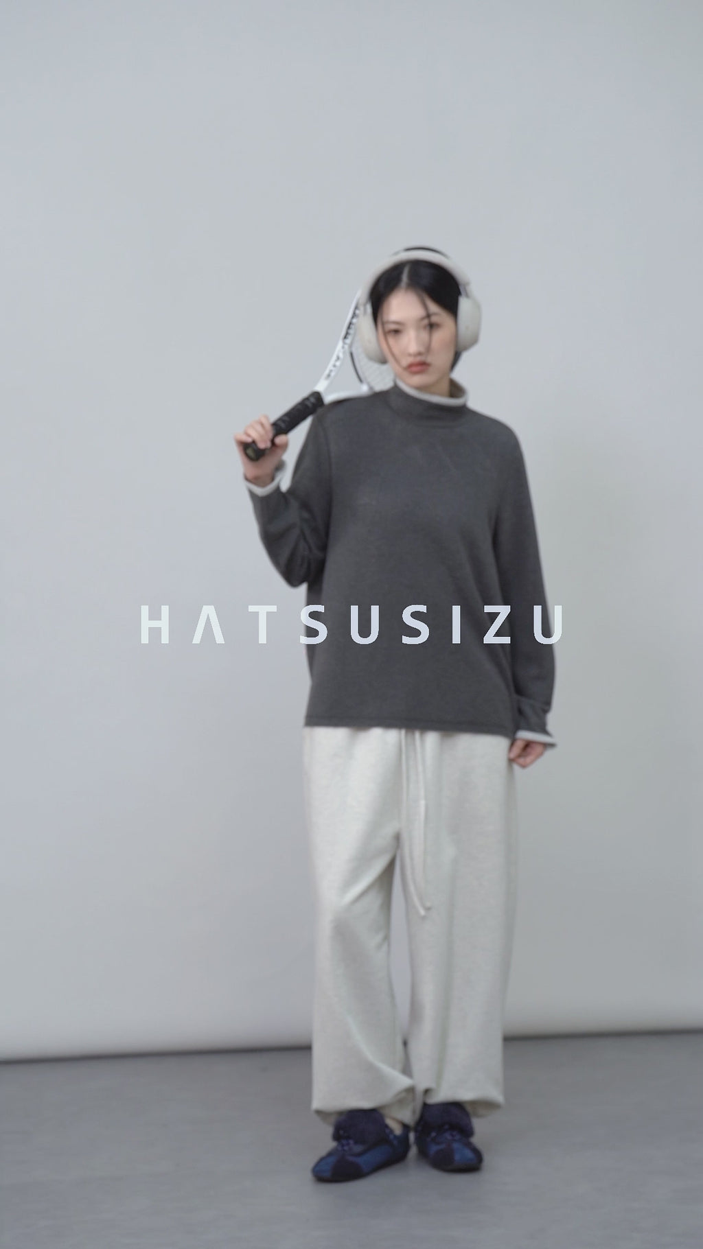 シルク混ハイネックTシャツ