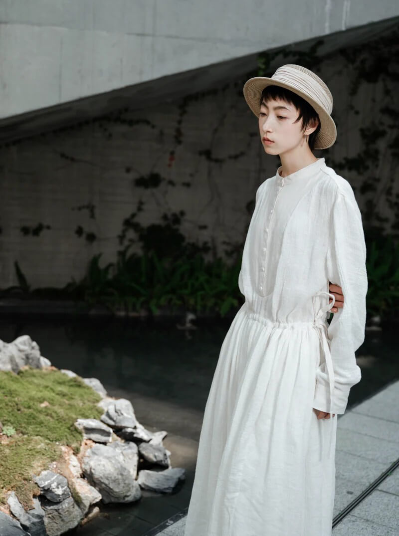 リネンワンピース｜天然素材の服ならではの心地良さ
